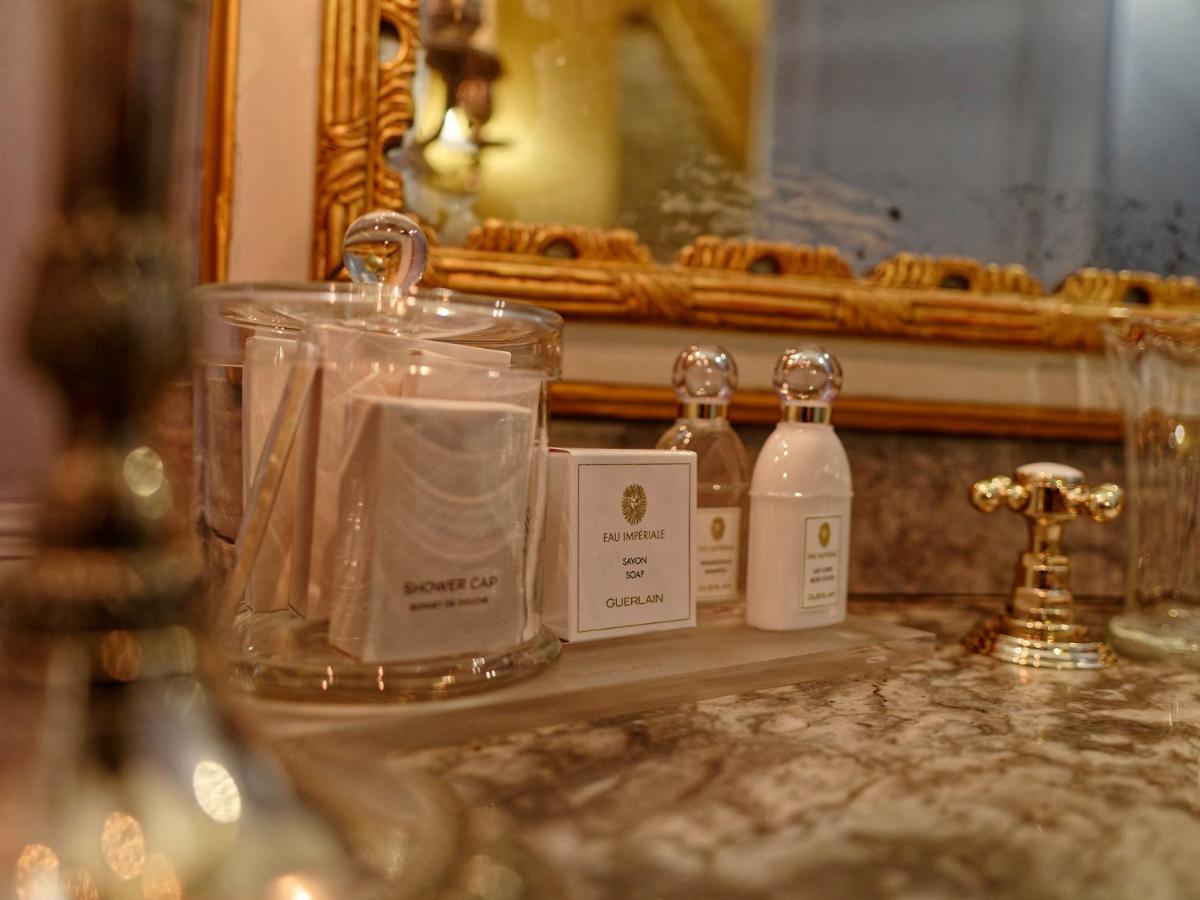 Relais & Chateau Louise De La Valliere Reugny  ภายนอก รูปภาพ